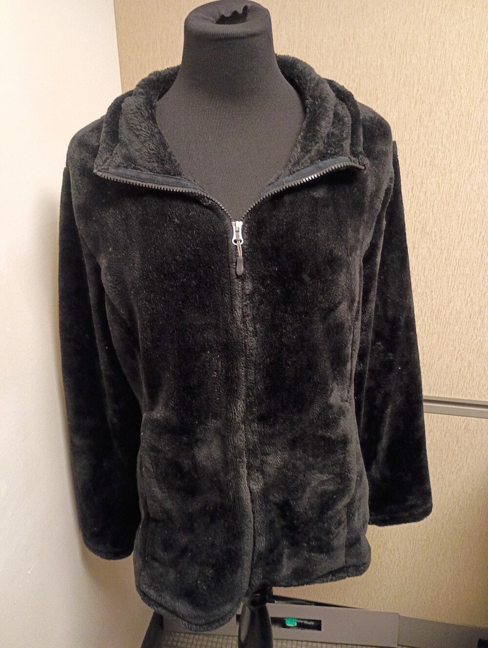 Pre-owned 32 Degrees Heat Soft Fluffy Sweater Size XL